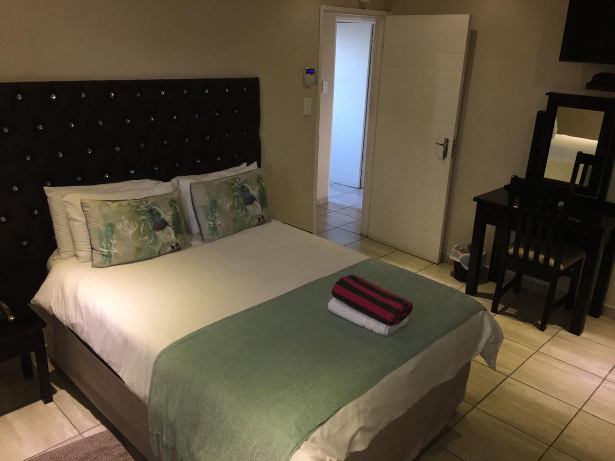Gecko Inn Richards Bay Room photo